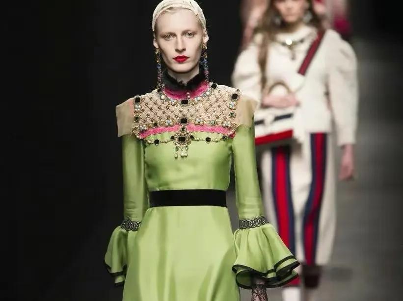 亮相gucci大秀惊艳米兰时装周,gucci展示2019早秋系列