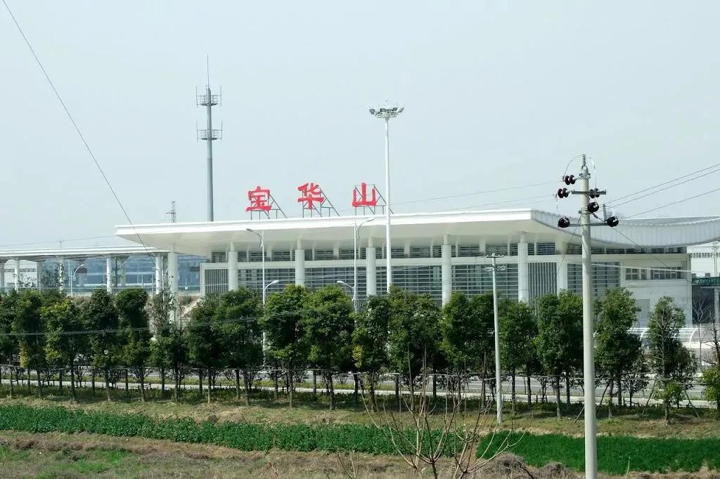 句容附近有哪些火车站,镇江火车站离句容市多远