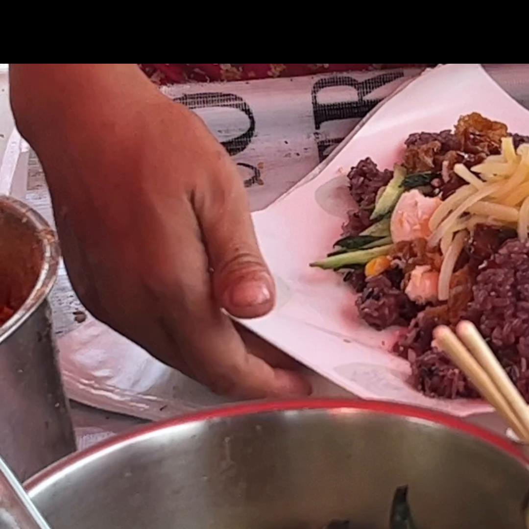 网购一个月收100多个快递 (网购经常用的都是哪几家快递)