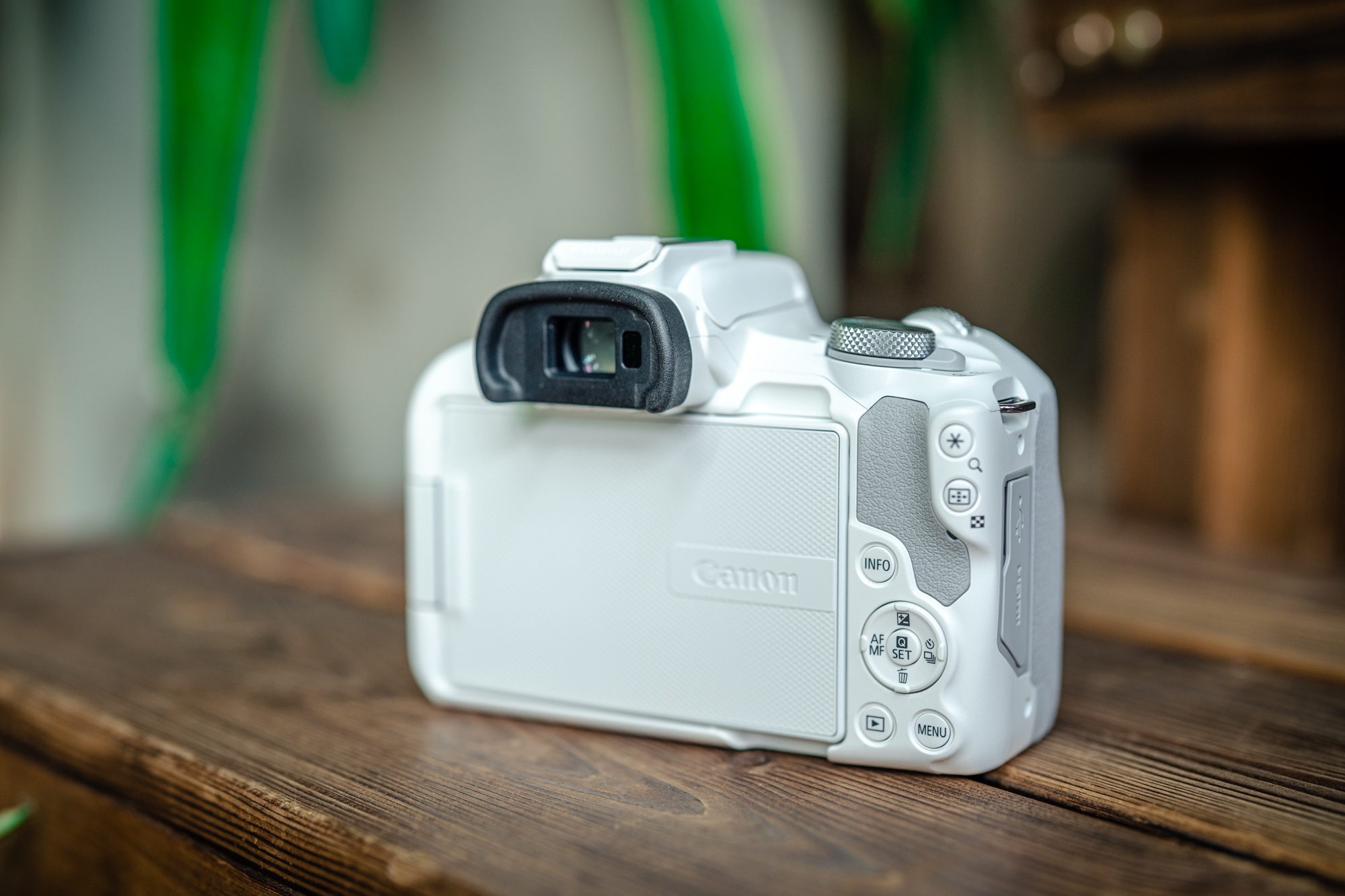 佳能eosr50深度评测,佳能eosr50优缺点