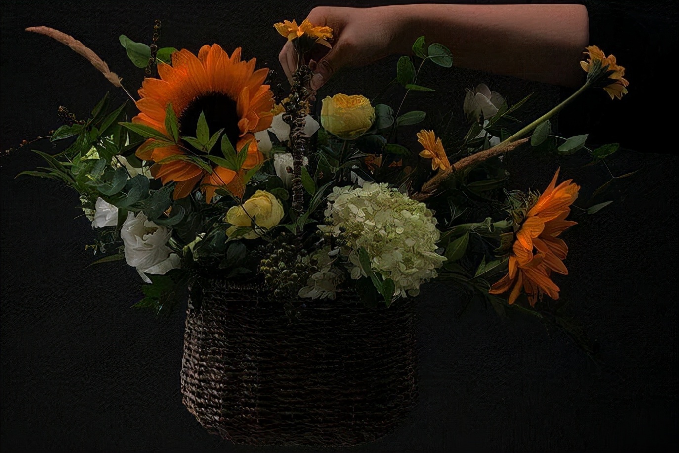 有一种爱，朋友不甘，恋人不敢「晚安电台」