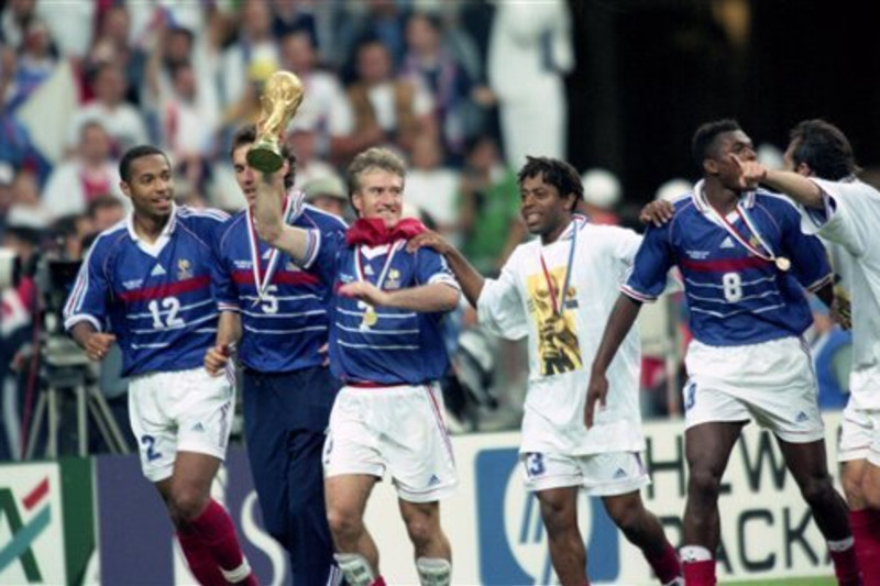 历史上世界杯排名最大的两支球队,世界杯历史上的三大冷门球队排名