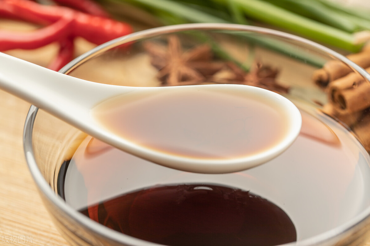 使用不锈钢餐具须谨记6大禁忌,常用不锈钢餐具对身体好不