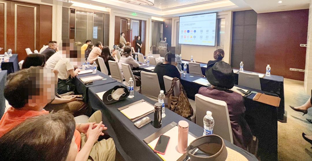 环球出国官网,环球出国新加坡