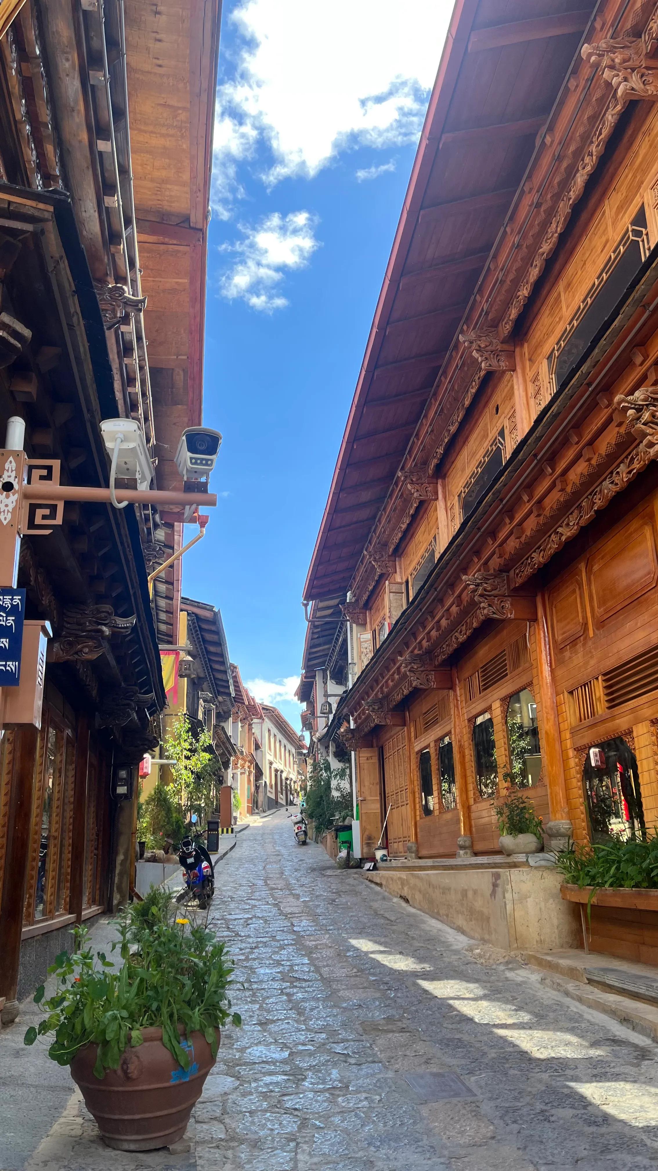 四川云南自助游攻略,云南自由行旅游攻略