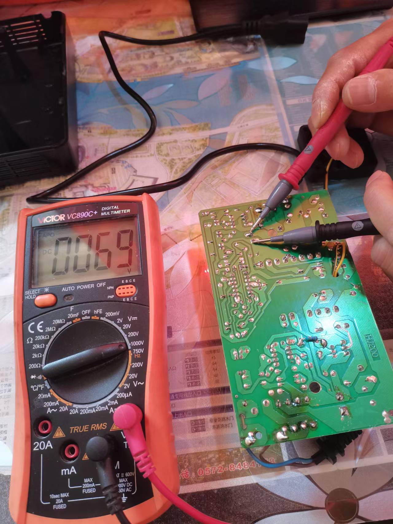 不花钱给电瓶车充电,不花一分钱补漆