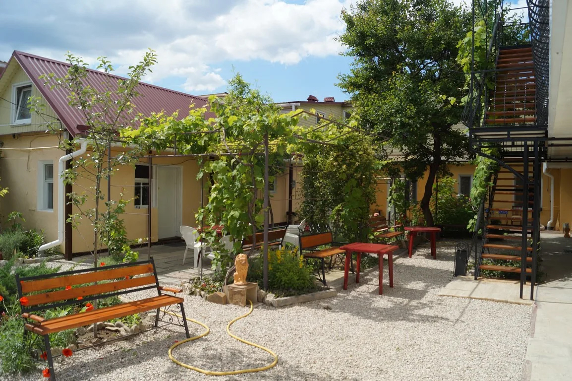 最舒服简单的农家小院,自建房三开间农家小院布局