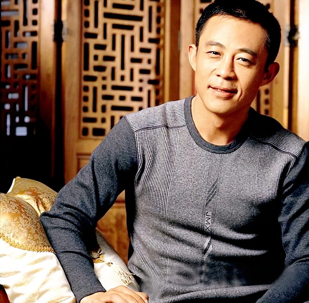 侯勇与沈蓉哪年离婚,沈蓉和侯勇离婚了吗