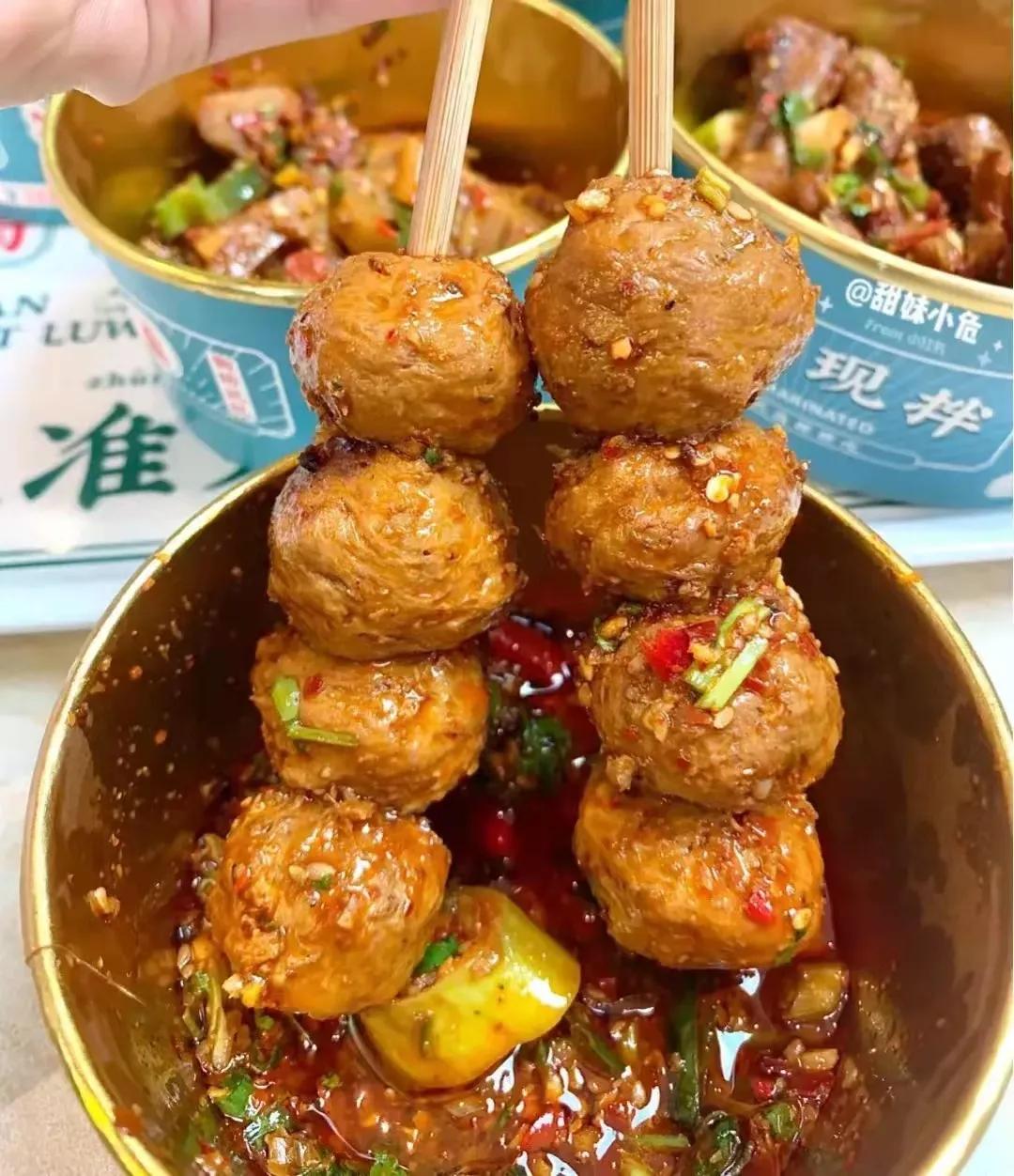 吃货们千万不要错过的昆明美食街,昆明翠湖公园附近美食街