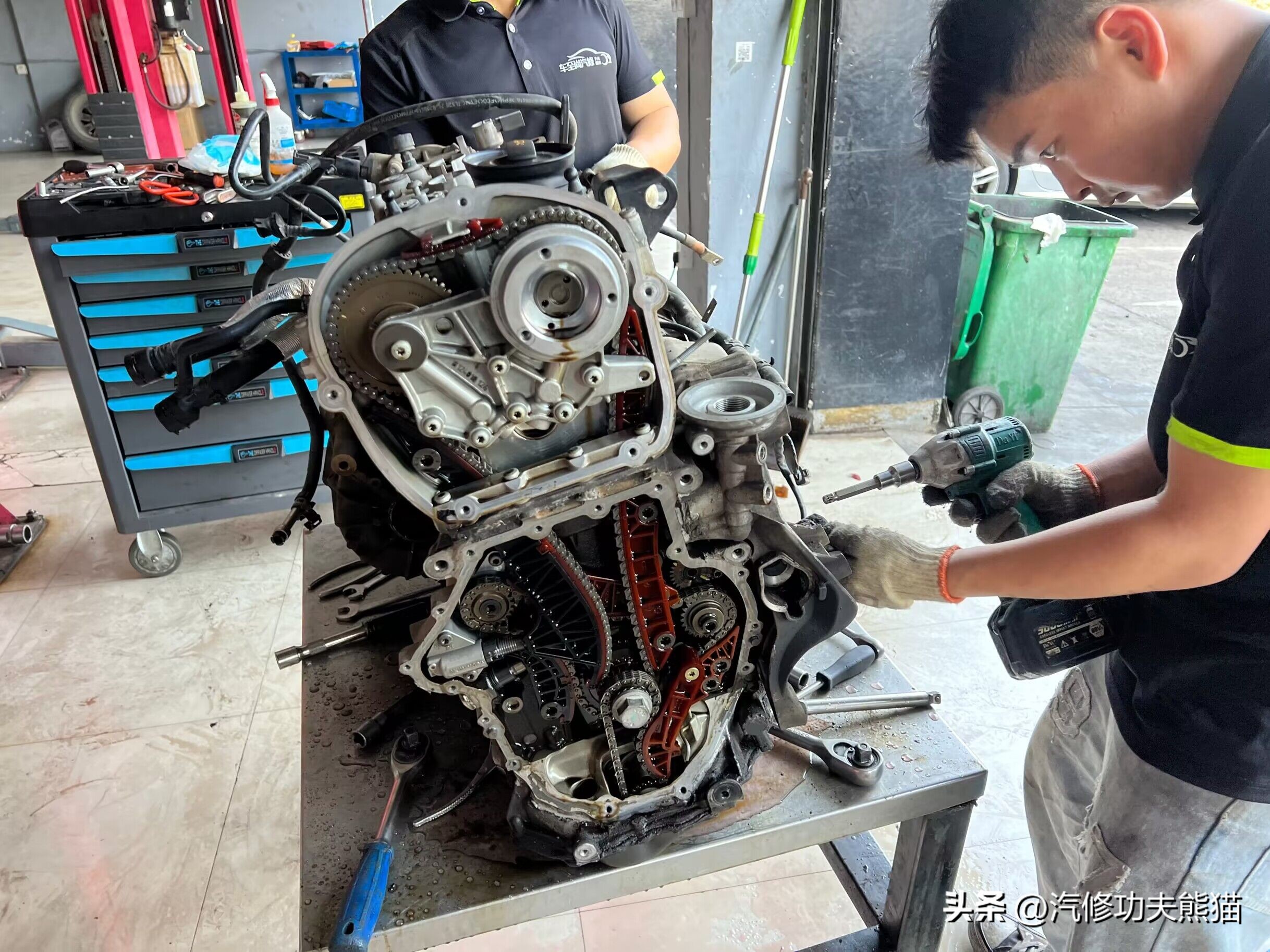 武汉小轿车烧机油处理办法,老款斯柯达烧机油解决方案