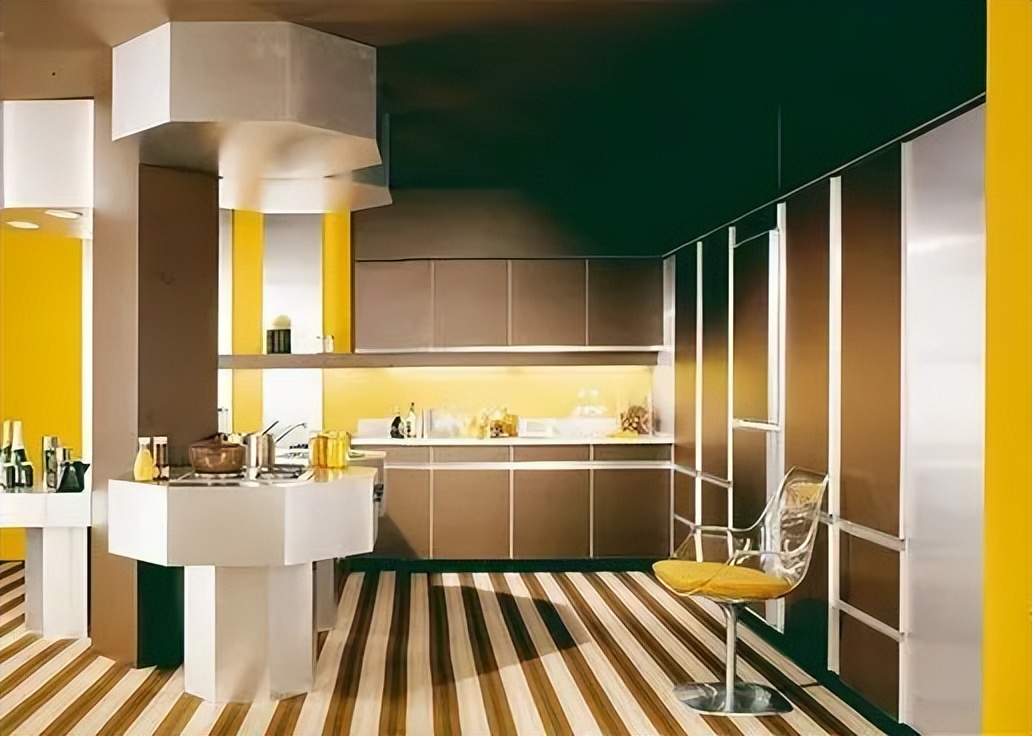 德系厨房比日系厨房好的点,日系厨房跟德系厨房哪个好