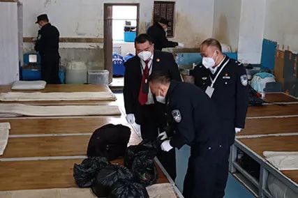 以常态化疫情防控为抓手,以平安的理念做好疫情防控工作