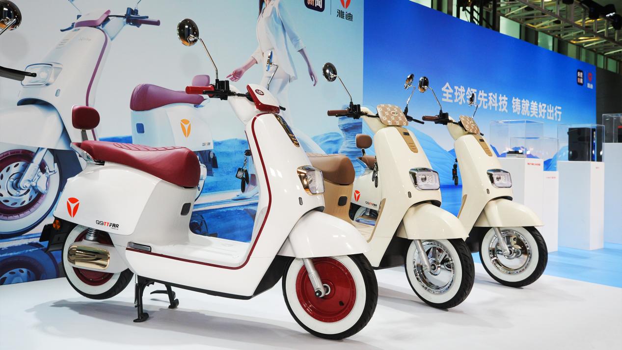 雅迪e8s冠能二代72v38ah真实续航,雅迪电动车哪一款续航最长