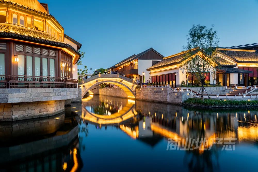 CRR百图斩｜公园里的新天地：上海蟠龙天地