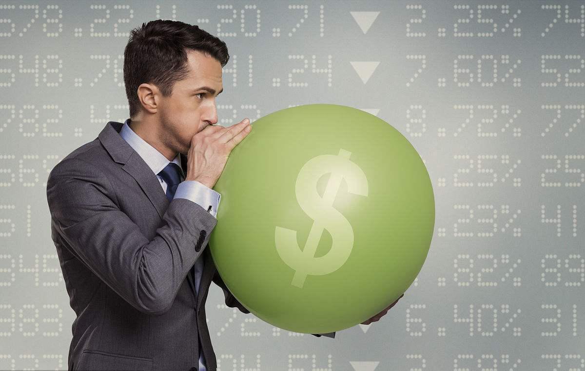 中国gdp什么时候能超过美国,预计中国gdp多久超过美国