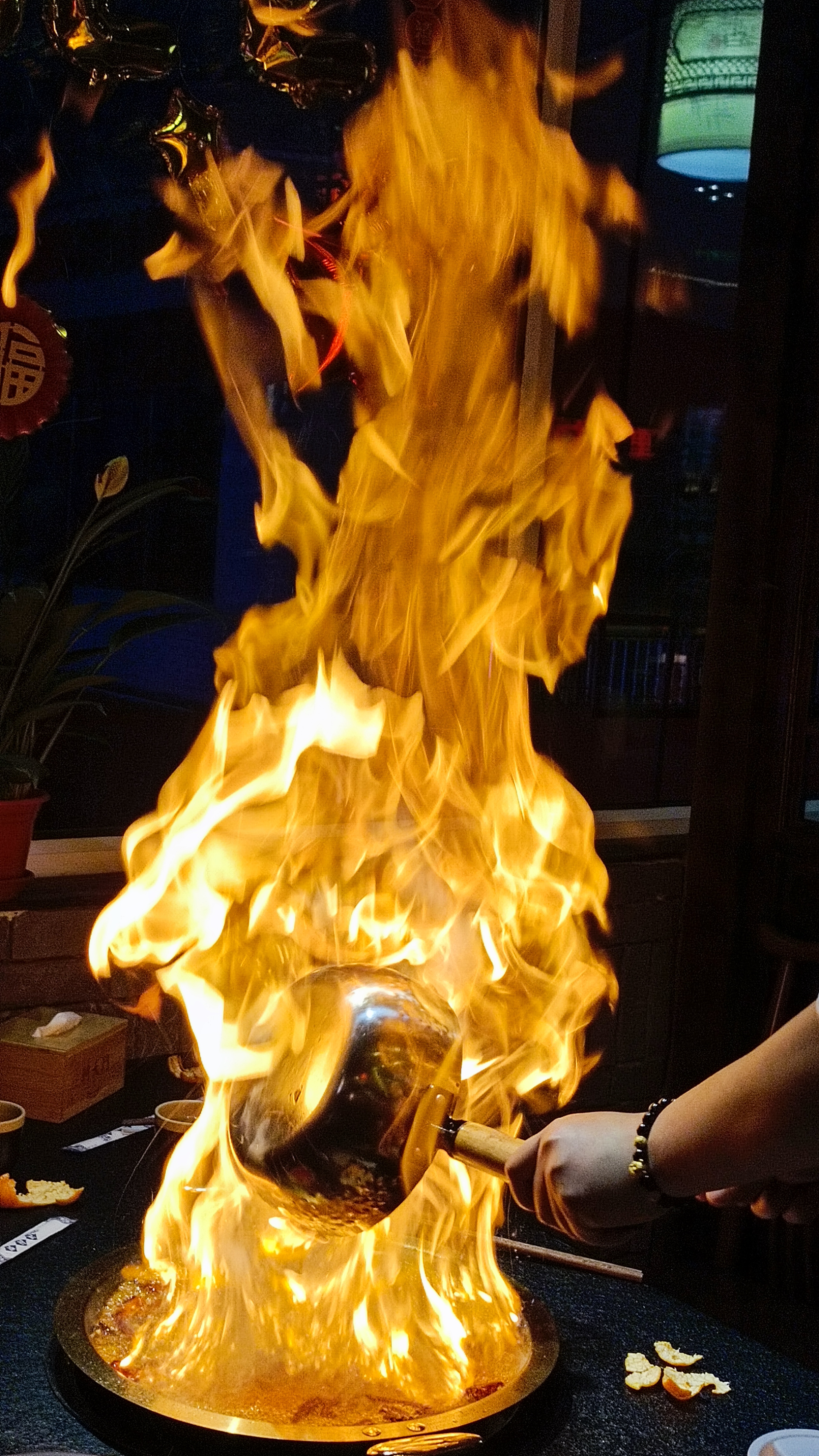 朝天门码头火锅怎么样,正宗重庆朝天门鲜鱼码头