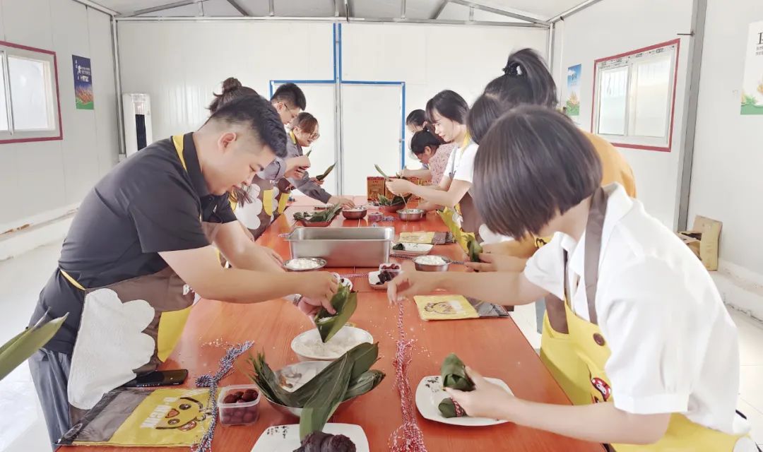 【品粽香送温暖】绿展环保提前祝大家端午安康!