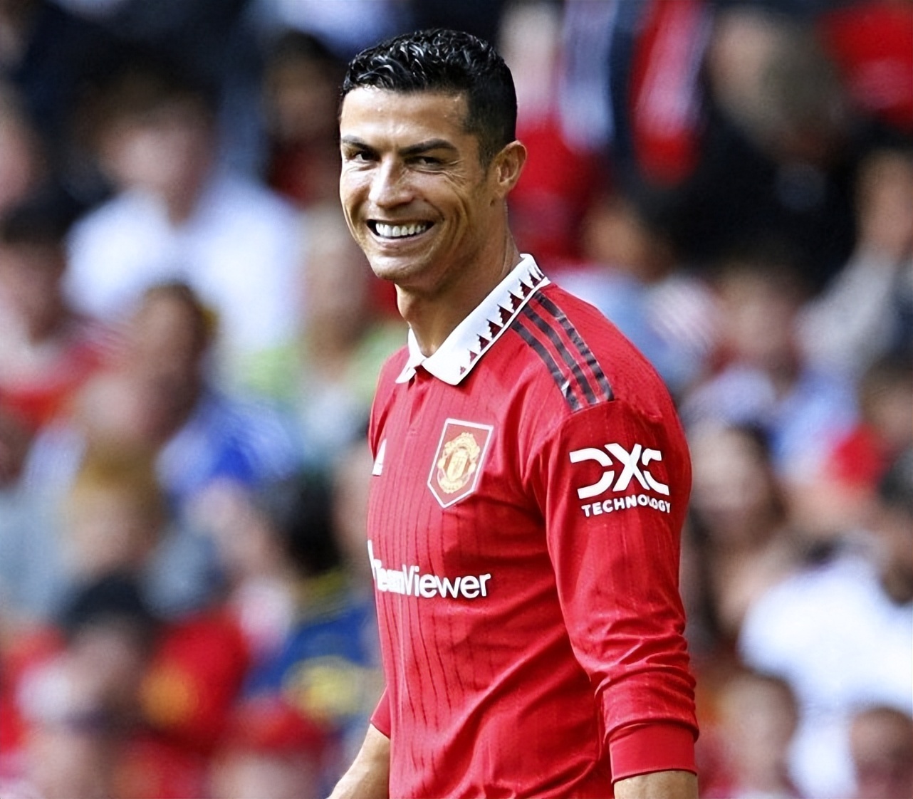 英超官方最佳球员历届,37岁的c罗首发出战阿森纳