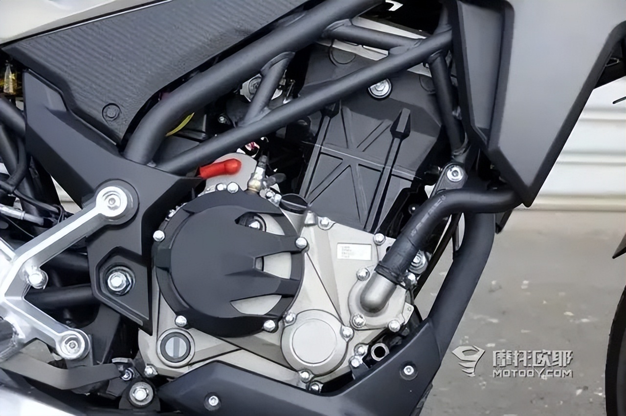 春风250nk二手行情,春风250nk二手落地一共要多少钱