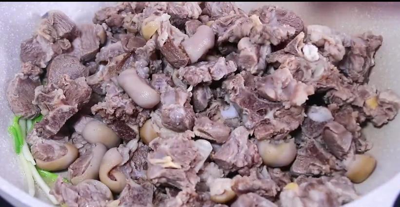 清炖羊肉怎么做最好吃视频,清炖羊肉最正宗的做法最好吃