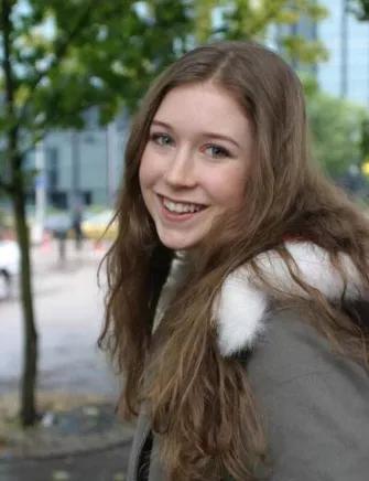 新西兰女歌手海莉的歌,新西兰女高音海莉