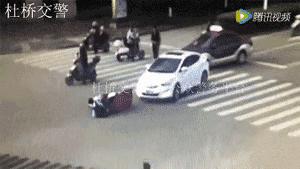 小心遮阳伞变夺命伞,遮阳伞变夺命伞