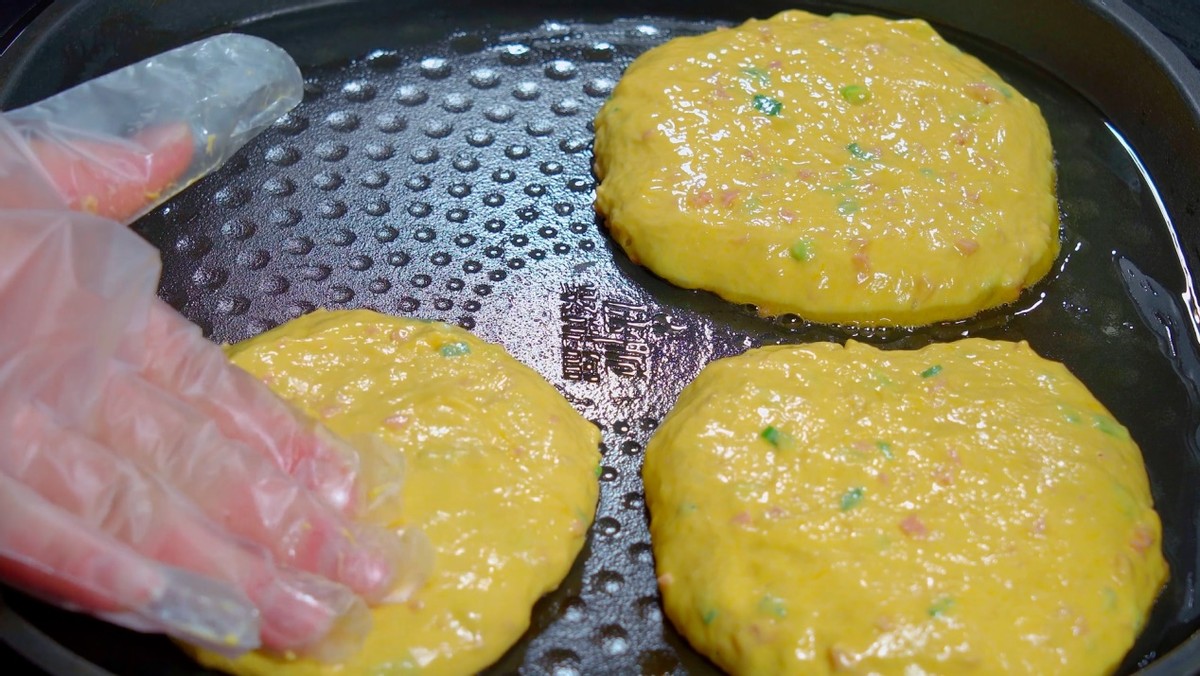 鸡蛋饼的各种做法轻松get营养早餐,不用平底锅做鸡蛋早餐100种方法