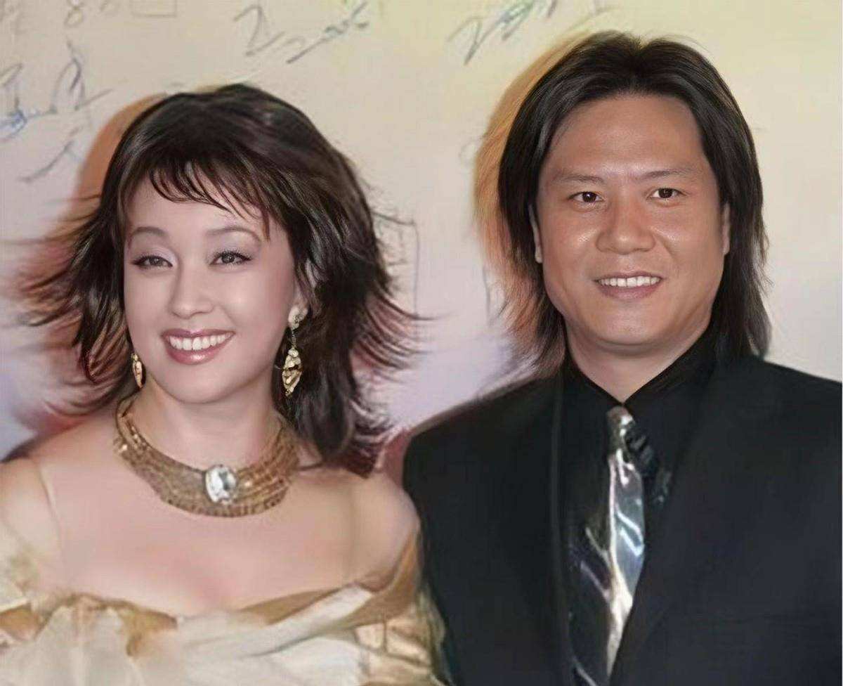 刘晓庆有过四段婚姻有子女吗,刘晓庆有几段婚姻她有子女吗