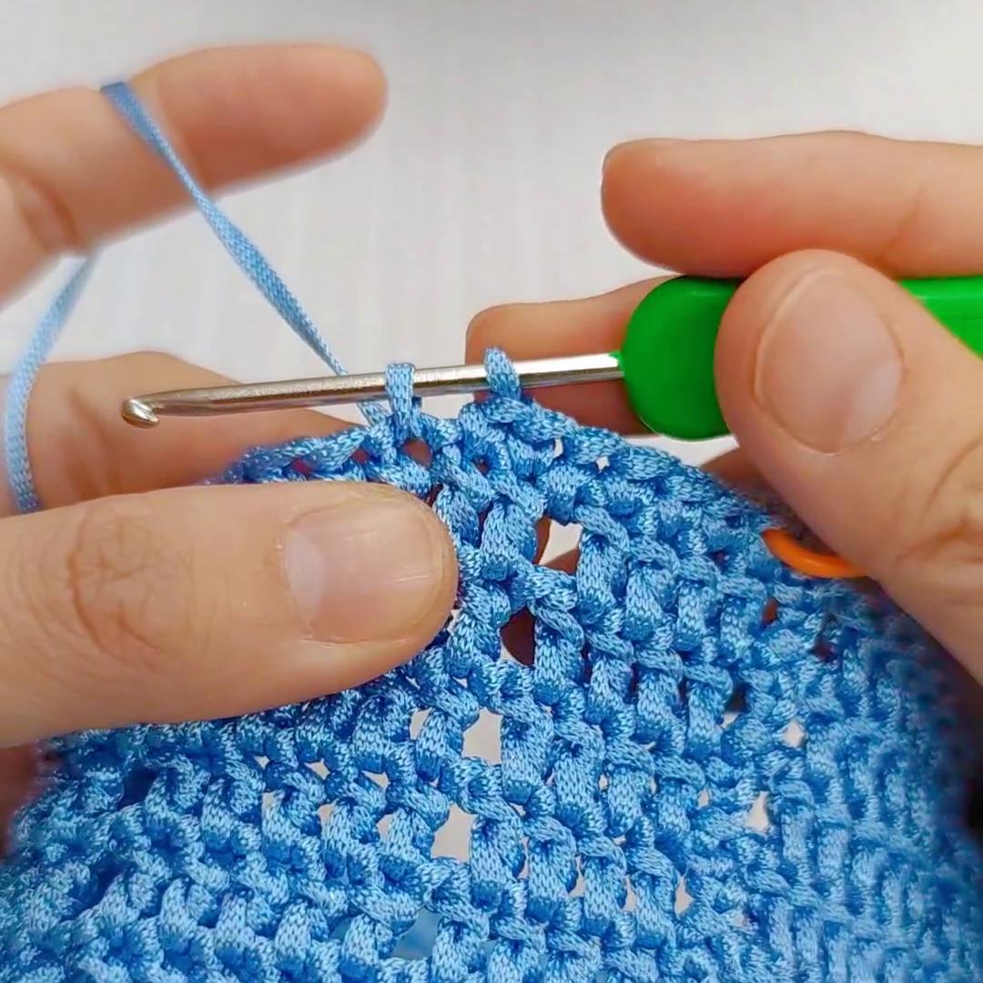 米奇蝴蝶结护耳帽钩织教程,珊瑚绒米奇护耳帽的编织视频