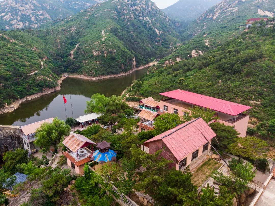 济南夜市网红打卡地点,济南网红打卡地经三路