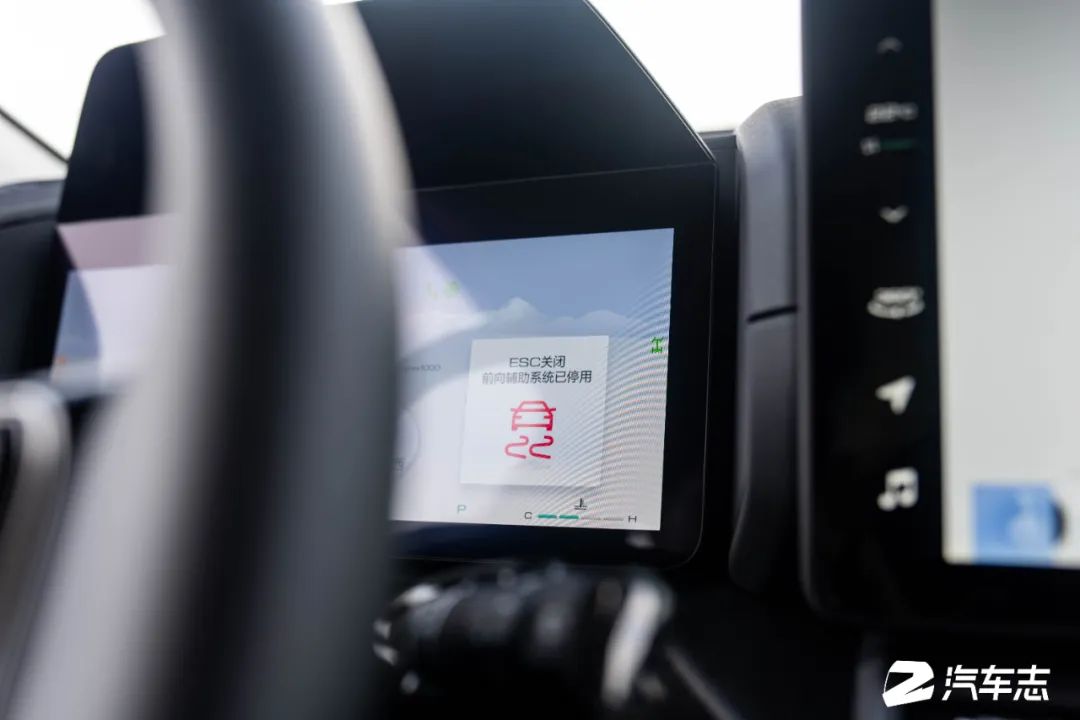 15万级别suv这3款怎么买很挑人,15万可选的四驱suv这4款物有所值