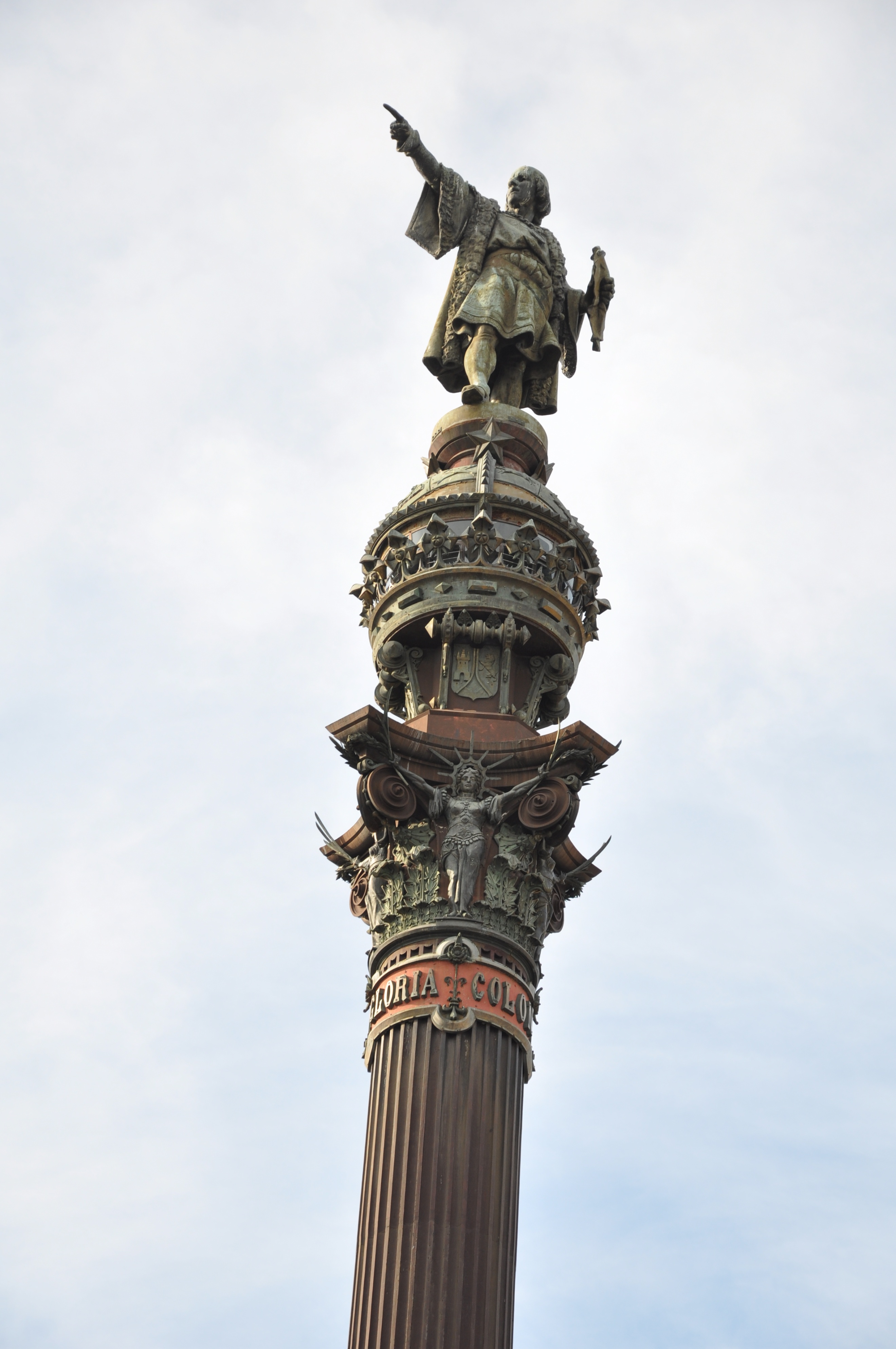 巴塞罗那圣家堂高迪,巴塞罗那高迪的作品