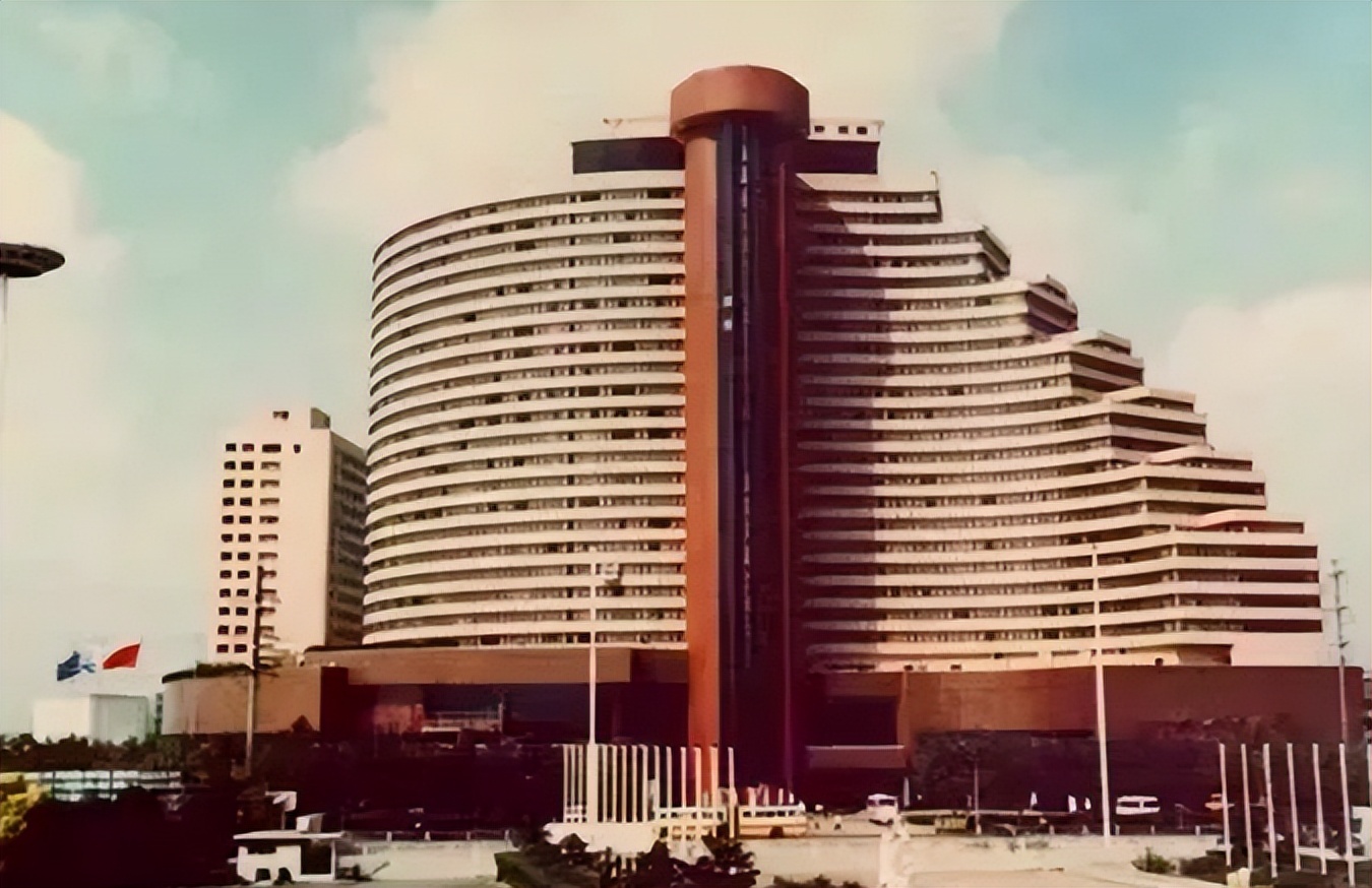 巨变四十年，它的故事，从17位中央领导人签字开始