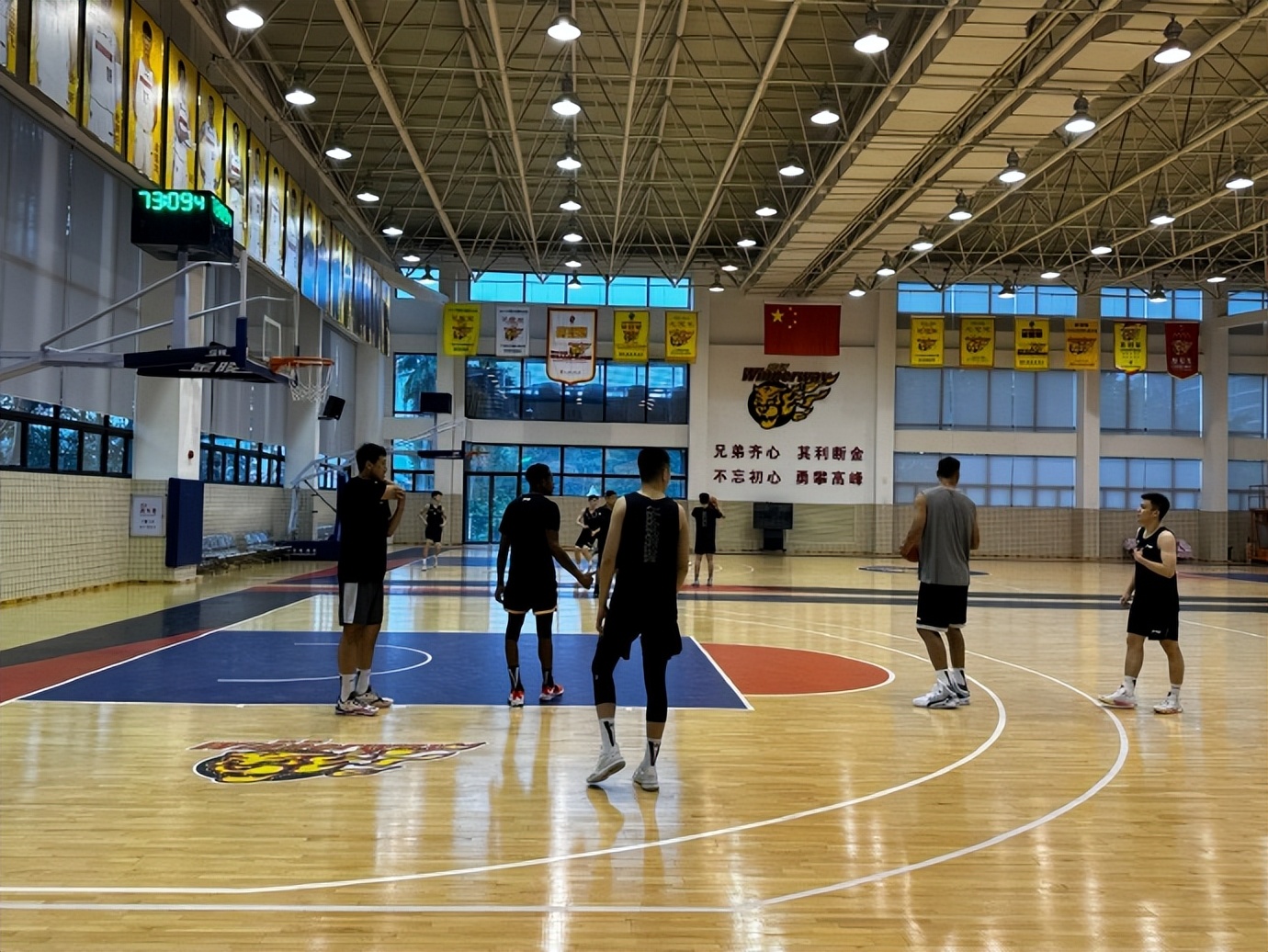 宏远消息！曾繁日已去打野球马尚回忆杀很感人两球员已被杜锋弃用