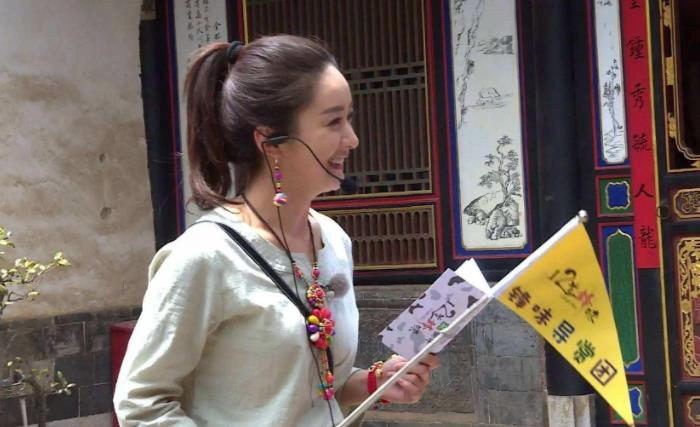 女生兼职跑外卖怎么样,适合女生的兼职或者副业有哪些呢