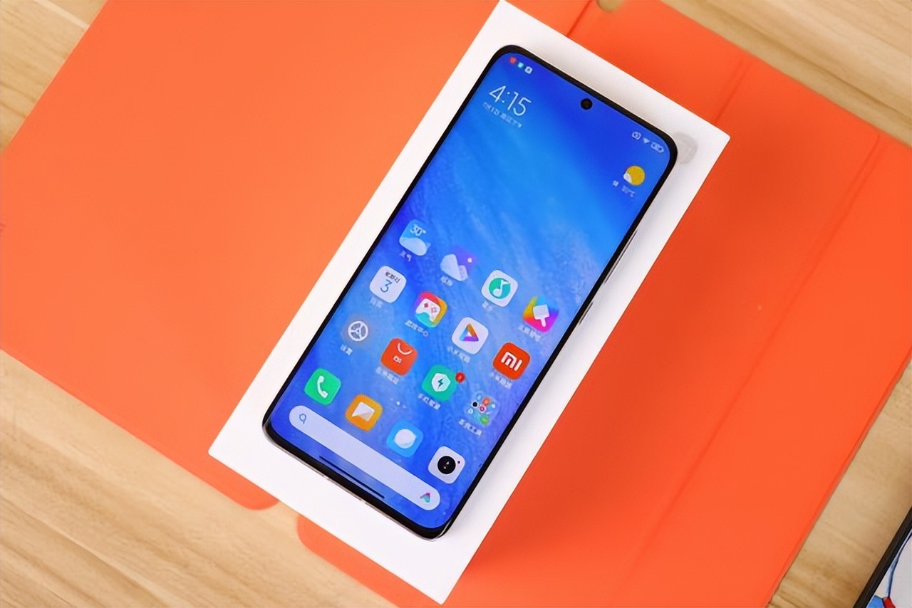 小米12x跟真我gt大师探索版哪个好,小米12s和gt2大师版哪个值得买