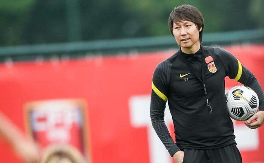 盘点中国球员留洋10大高光时刻,现役留洋五大联赛的中国球员