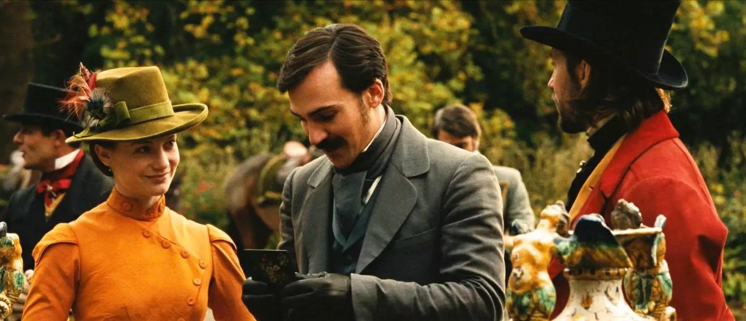 评价包法利夫人,包法利夫人细节