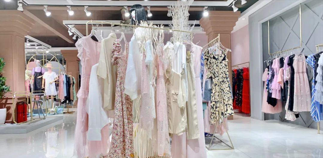 伊华欧秀连衣裙特价,伊华欧秀女装新款连衣裙