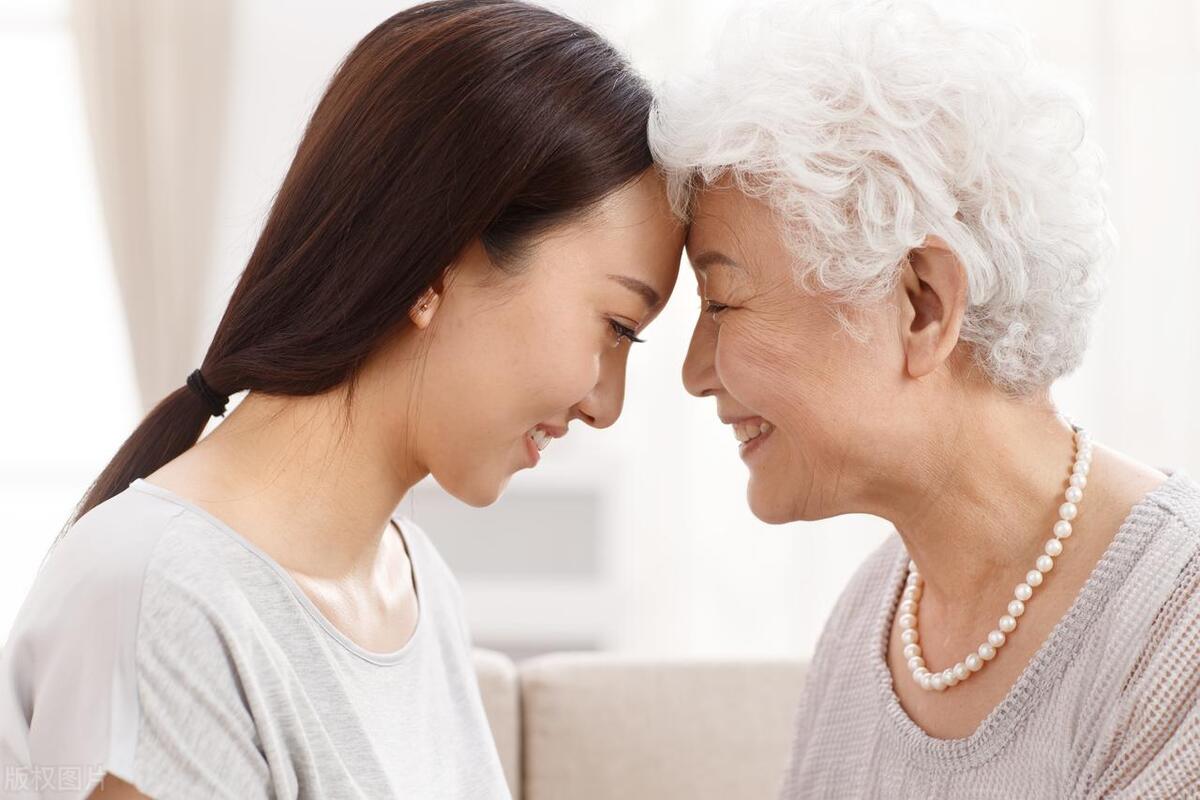 叫我一声妈妈告诉你一个秘密,叫一声妈妈告诉你一个天大的秘密