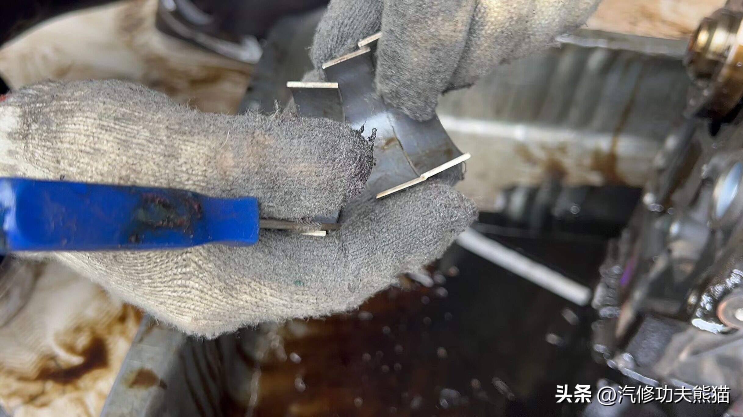 奥迪q3修车,奥迪q3烧机油大修发动机