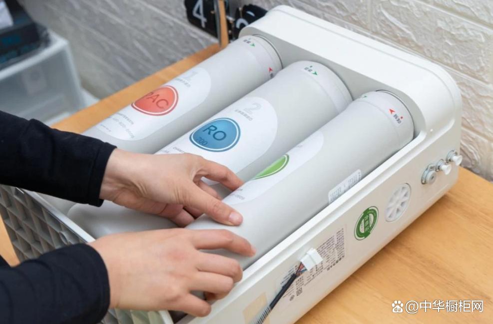 沁园入门净水器和高端净水器区别,沁园史密斯安吉尔净水器哪家好