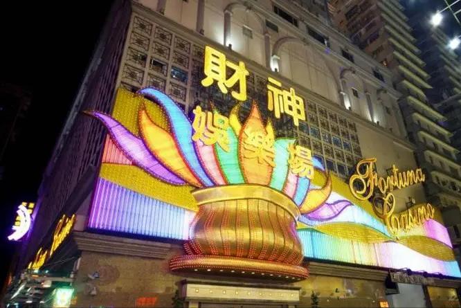 男子澳门赌场赌赢1000万元能走吗,深度揭秘澳门赌博背后的玄机