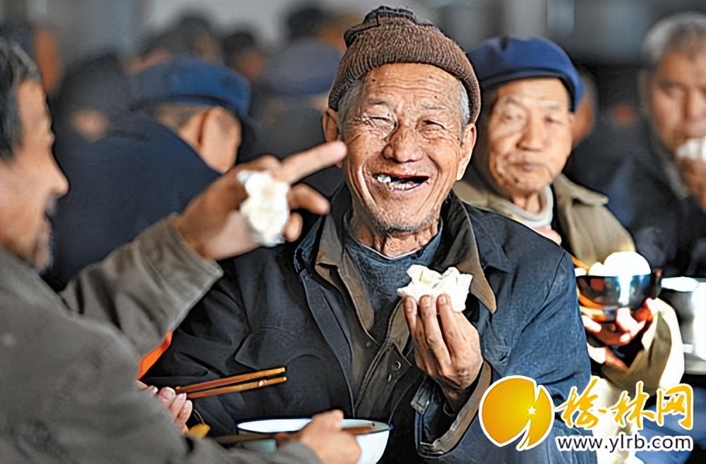 “免费医疗”还能推行下去吗？一网红县委书记刚刚被查！