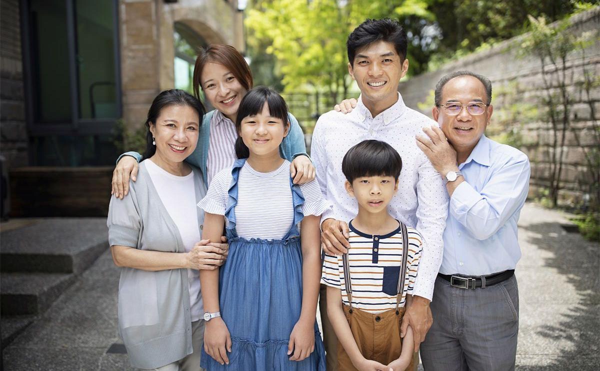 离婚3年后，老公欠债30万找我，我的选择让他后悔