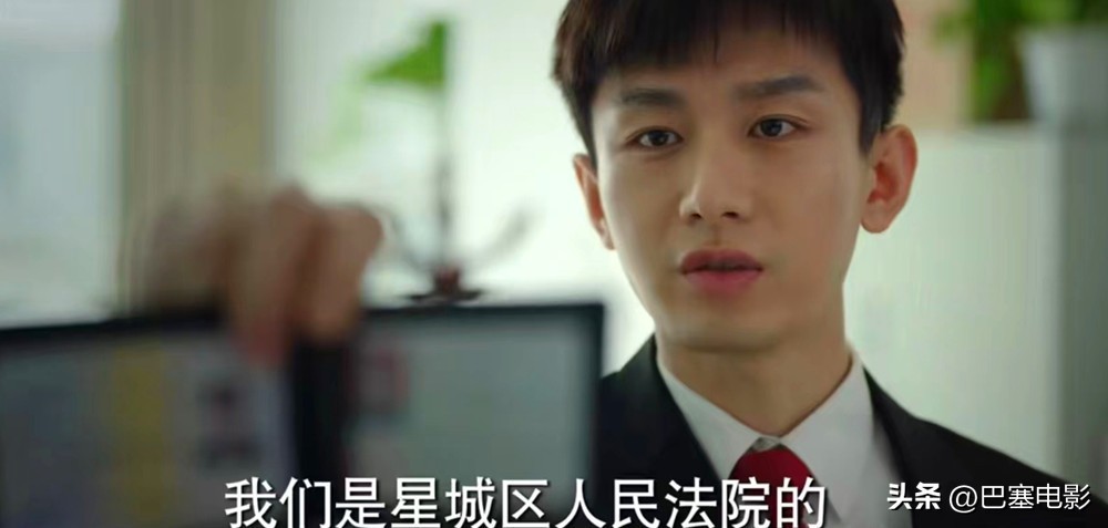 《底线》今晚开播，老戏骨云集，尺度惊人、剧情真实，能爆