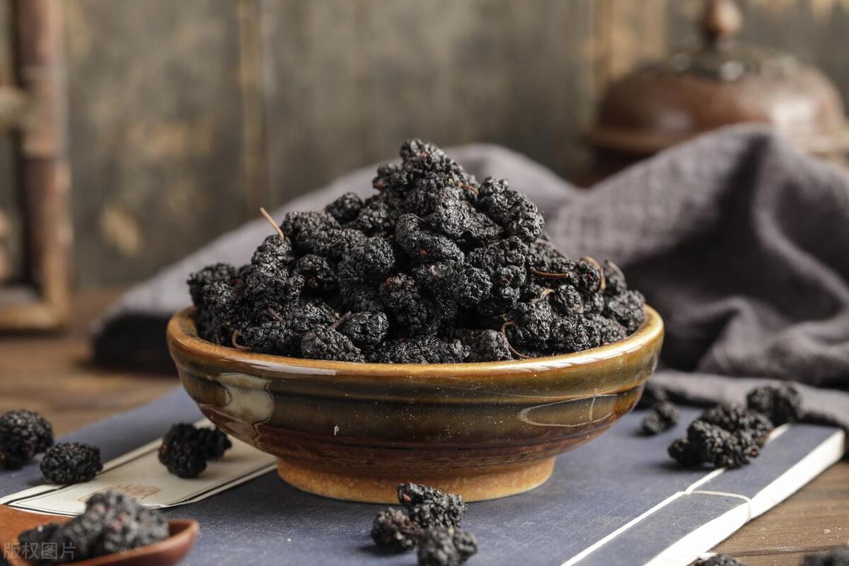 补肾精鹿茸和啥搭配最好,鹿茸和什么泡酒最补肾补精