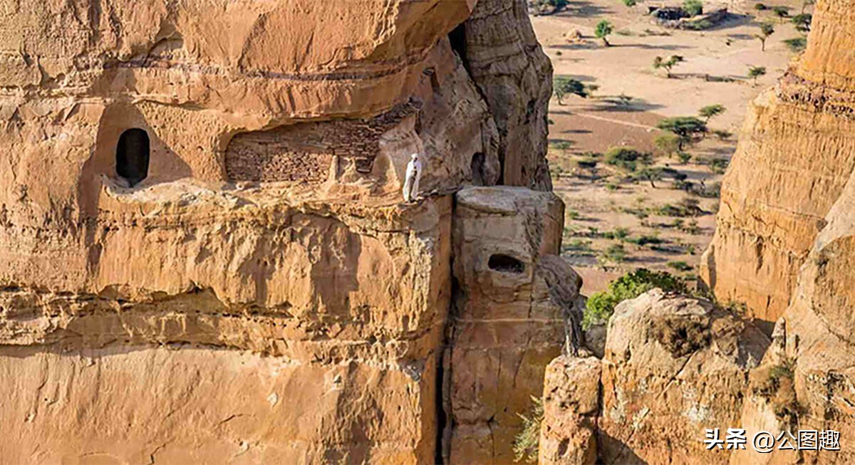 世界上最大最彷徨的教堂,最美悬崖教堂在哪里建造