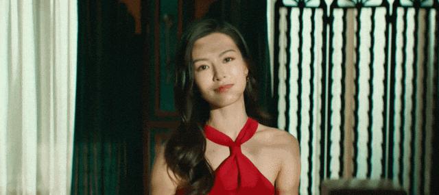 倪妮刚出道跟现在的变化,张艺谋评倪妮倪妮眼含泪