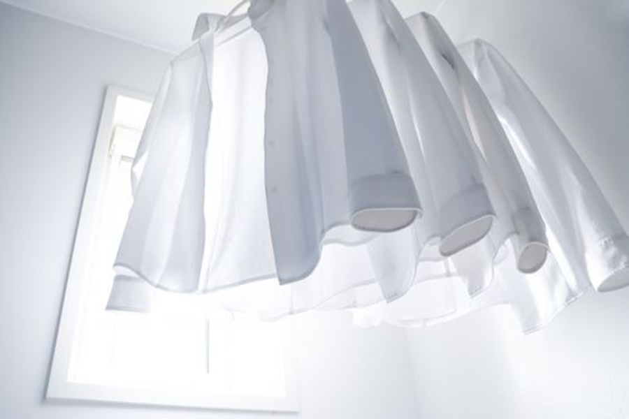 阳台外晾衣服防风家用妙招,阳台晾衣服最好方法